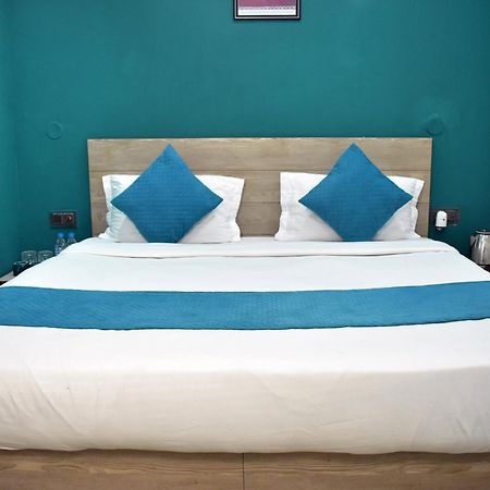 Qotel Hotel Rama Rohini Sector-24 Couple Friendly Δελχί Εξωτερικό φωτογραφία